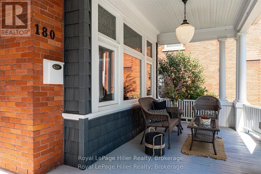180 ELIZABETH STREET photo 3