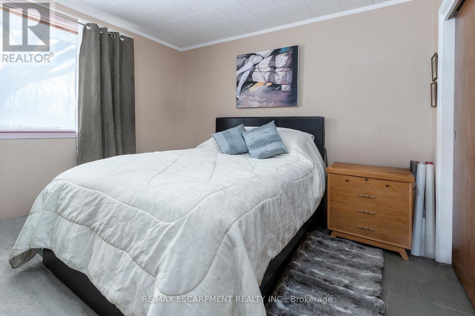 5 HOMESTEAD AVENUE photo 5