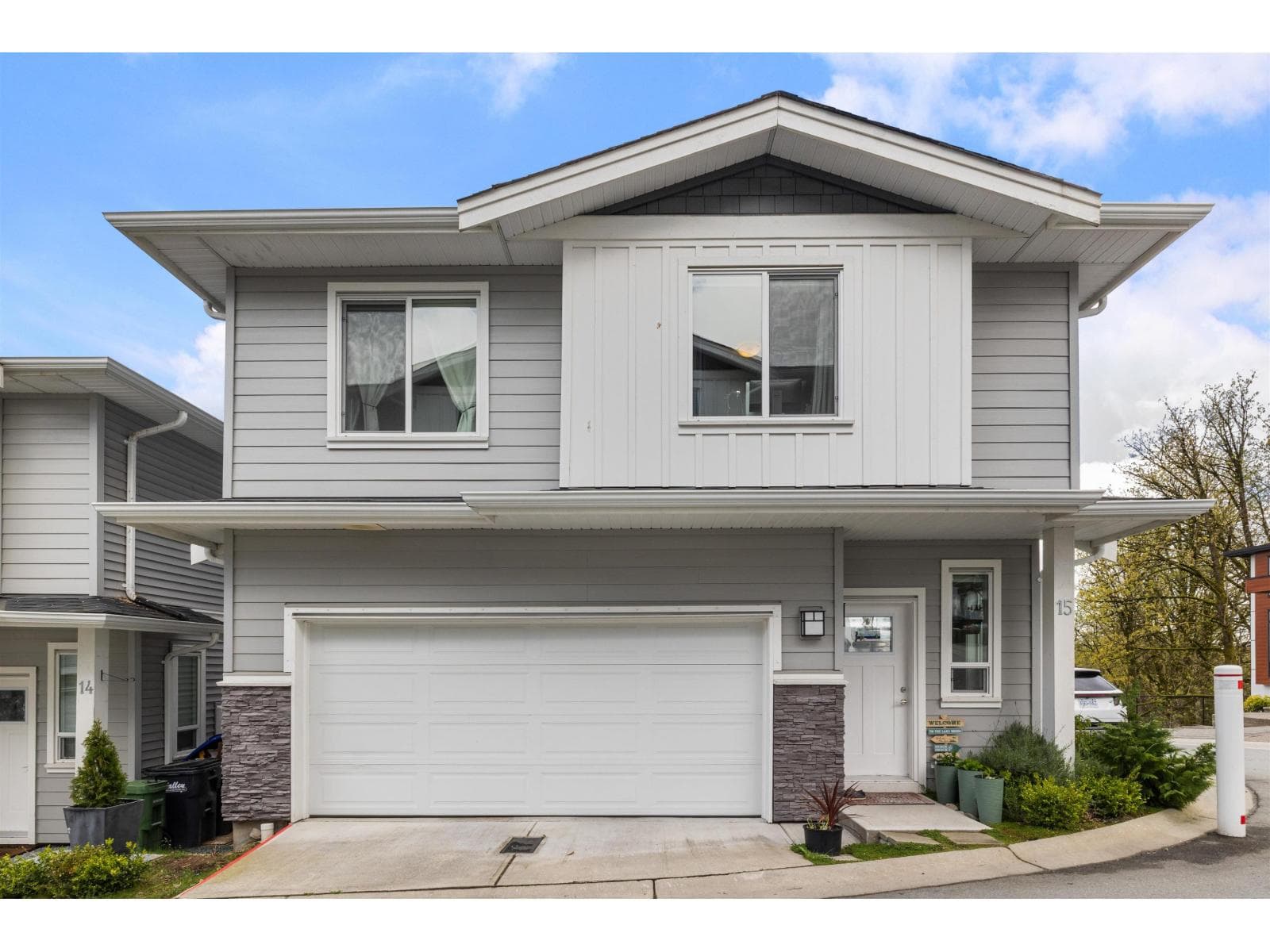 3 bed 4 bath single family at 15 31548 UPPER MACLURE ROAD — $980,000
