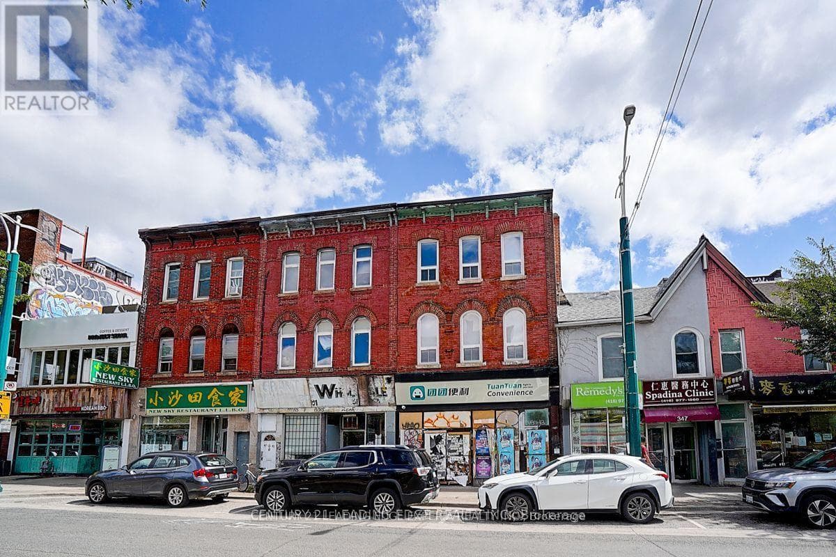 349 SPADINA AVENUE photo 2