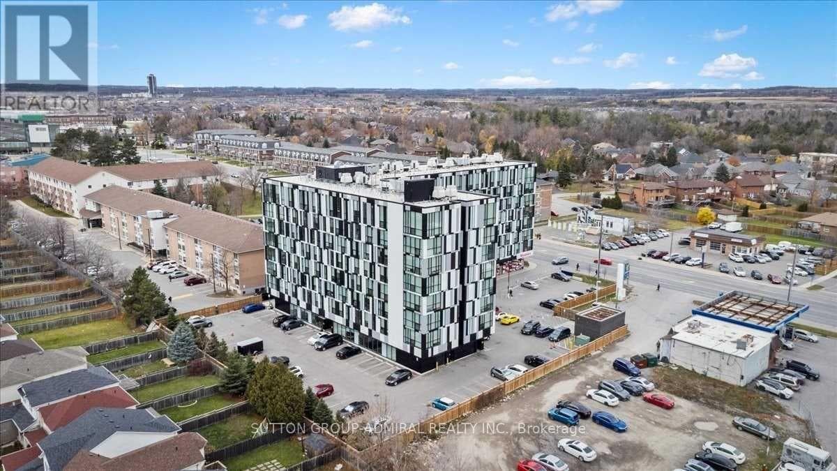 636 - 1900 SIMCOE STREET N photo 3