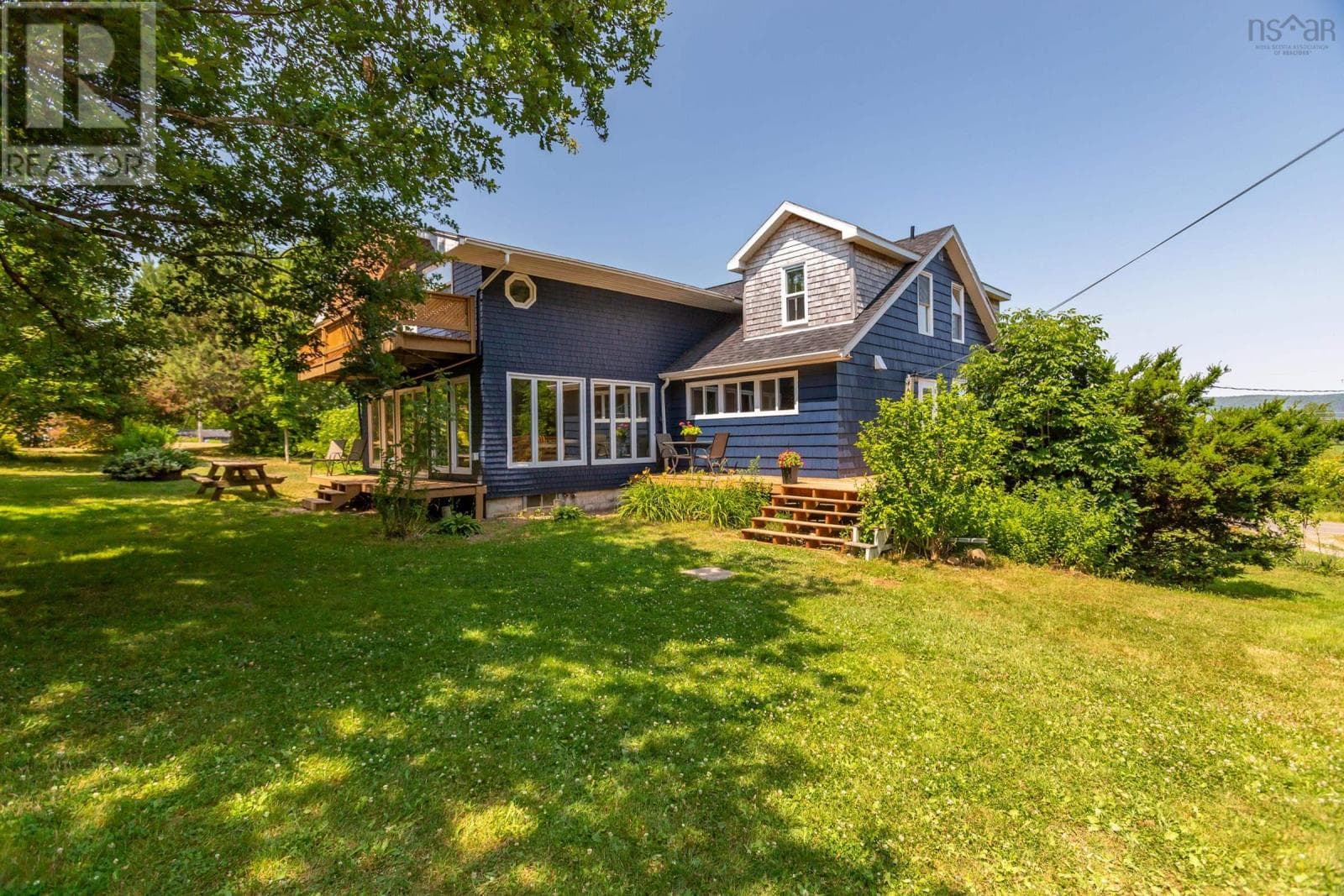 1242 Highway 201 photo 5
