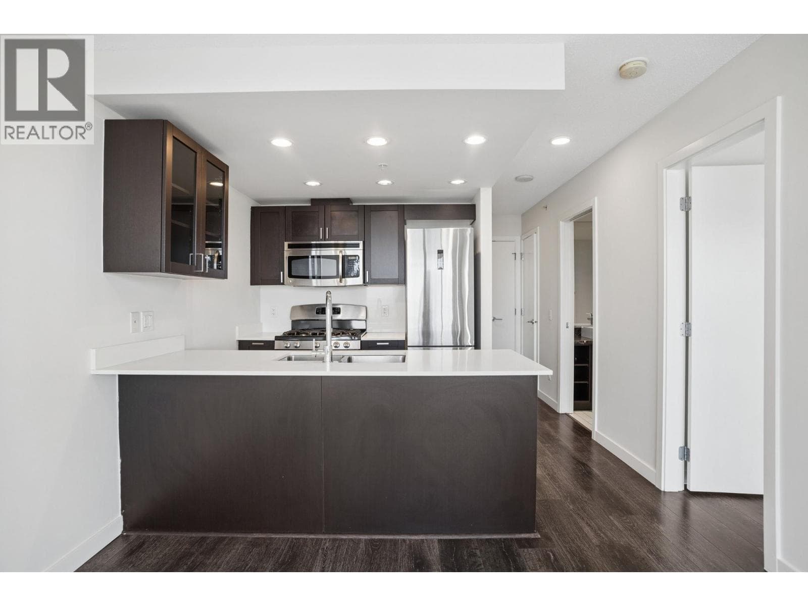 1001 4815 ELDORADO MEWS photo 5