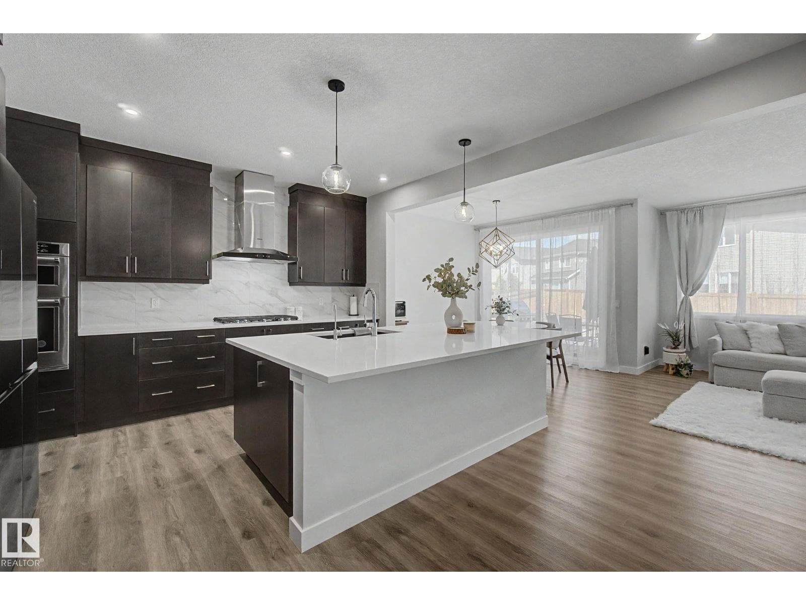 2721 DONAGHEY CR SW photo 5