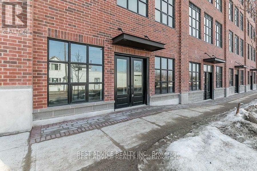 2 bed 2 bath single family at 102 - 21 MATCHEDASH STREET S — $697,000