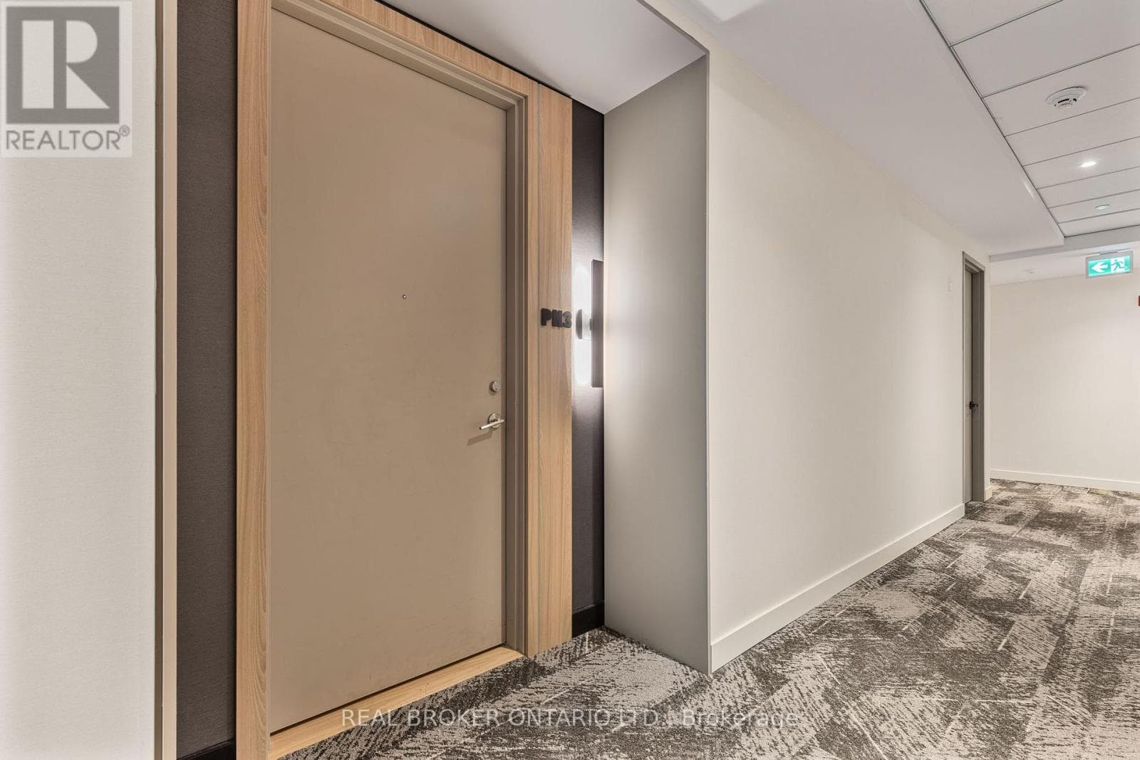 PH 3 - 185 DUNLOP STREET E photo 2