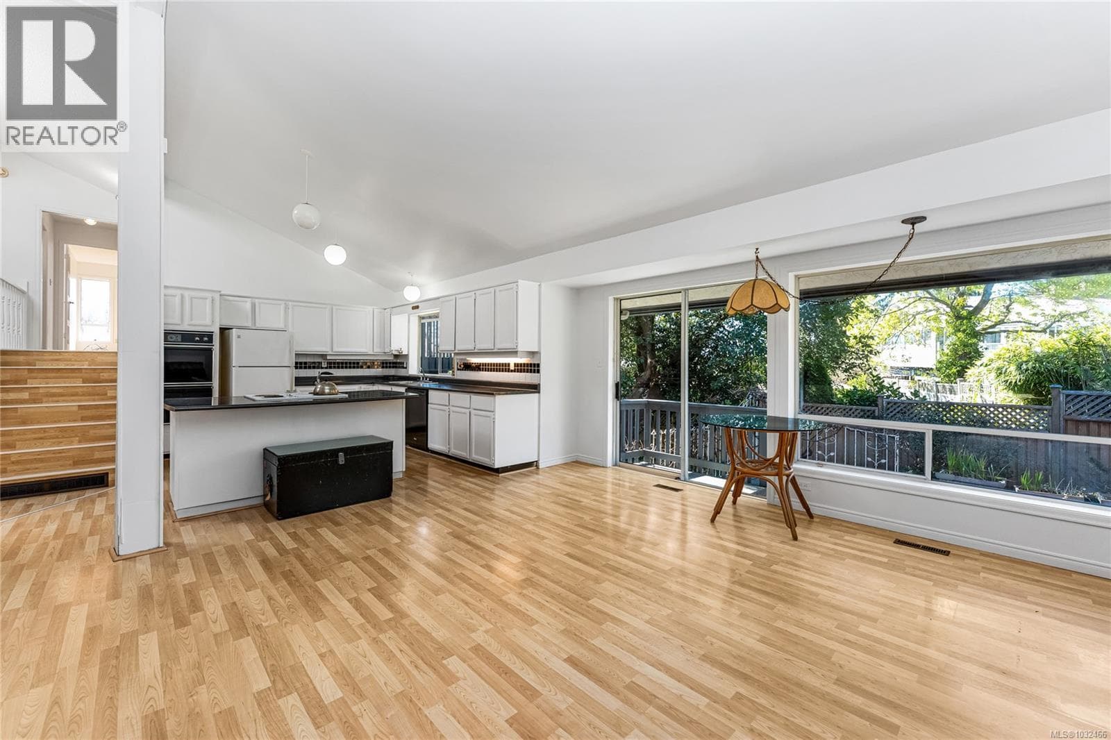 1731 Patly Pl photo 4