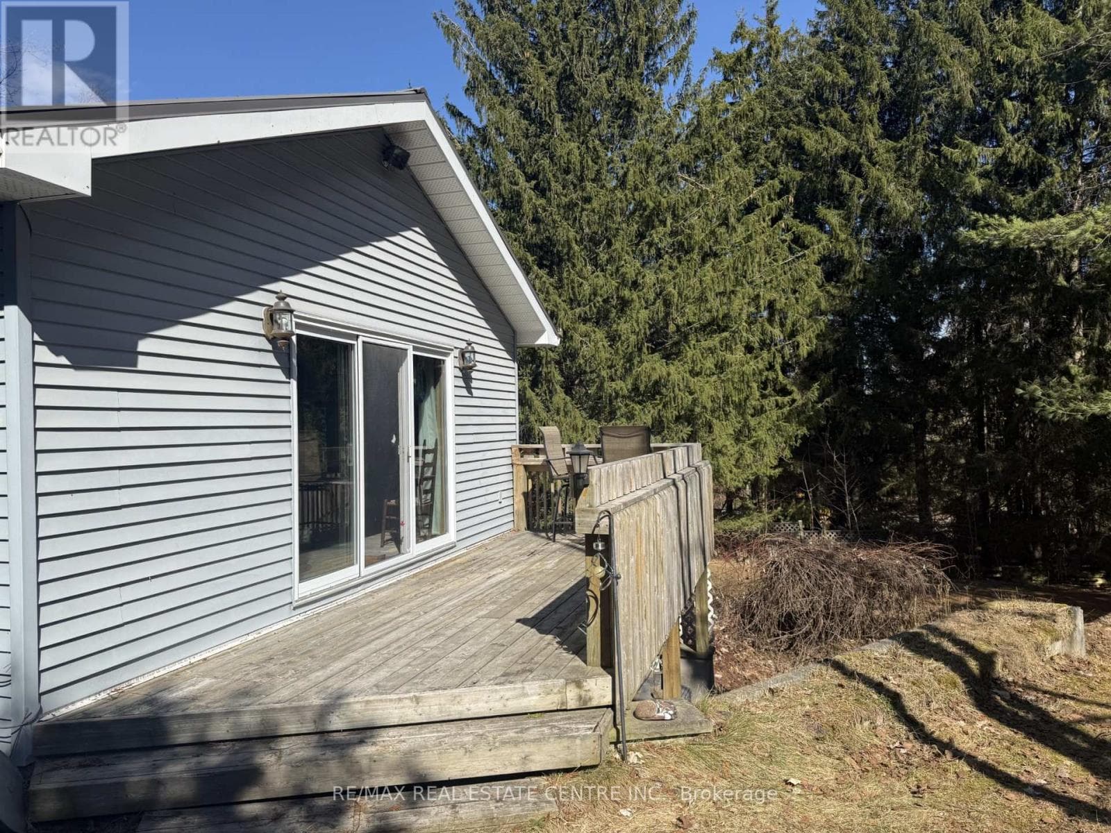 21 MCCUTCHEON ROAD photo 2