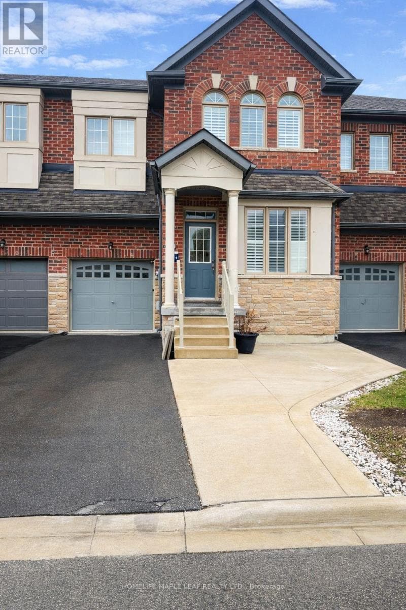 4 bed 3 bath single family at 67 FOLGATE CRESCENT — $900,000
