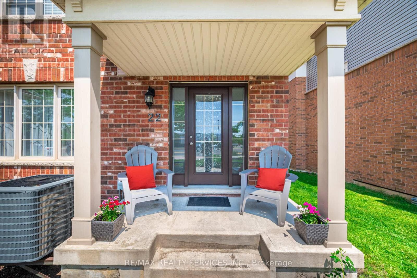 22 MCDEVITT LANE photo 4