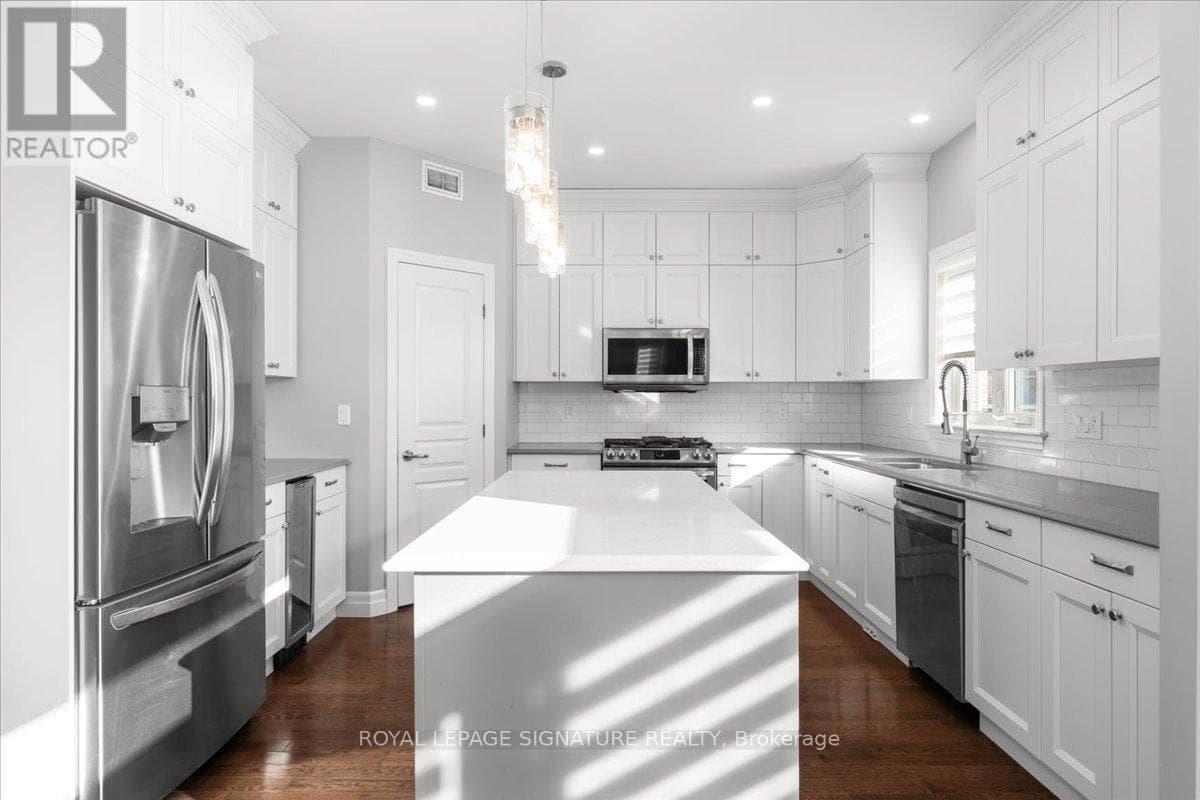 12 HUMMINGBIRD DRIVE photo 5