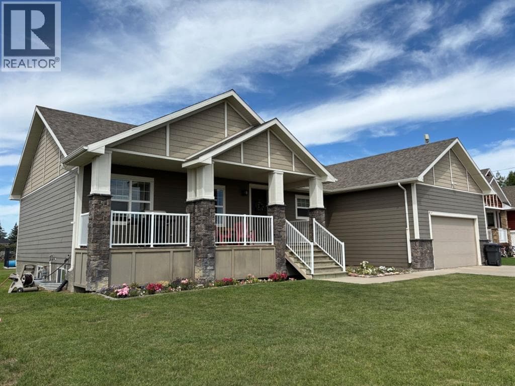 217 6 Avenue photo 2