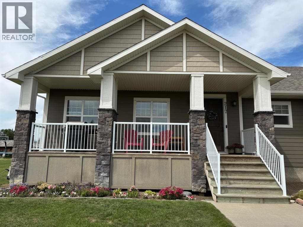 217 6 Avenue photo 3