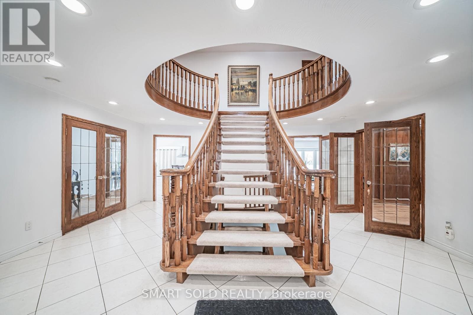 1008 MOUNT ALBERT ROAD photo 2