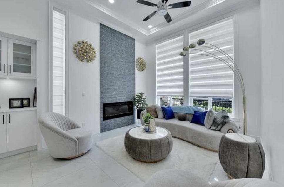 8825 131 STREET photo 2