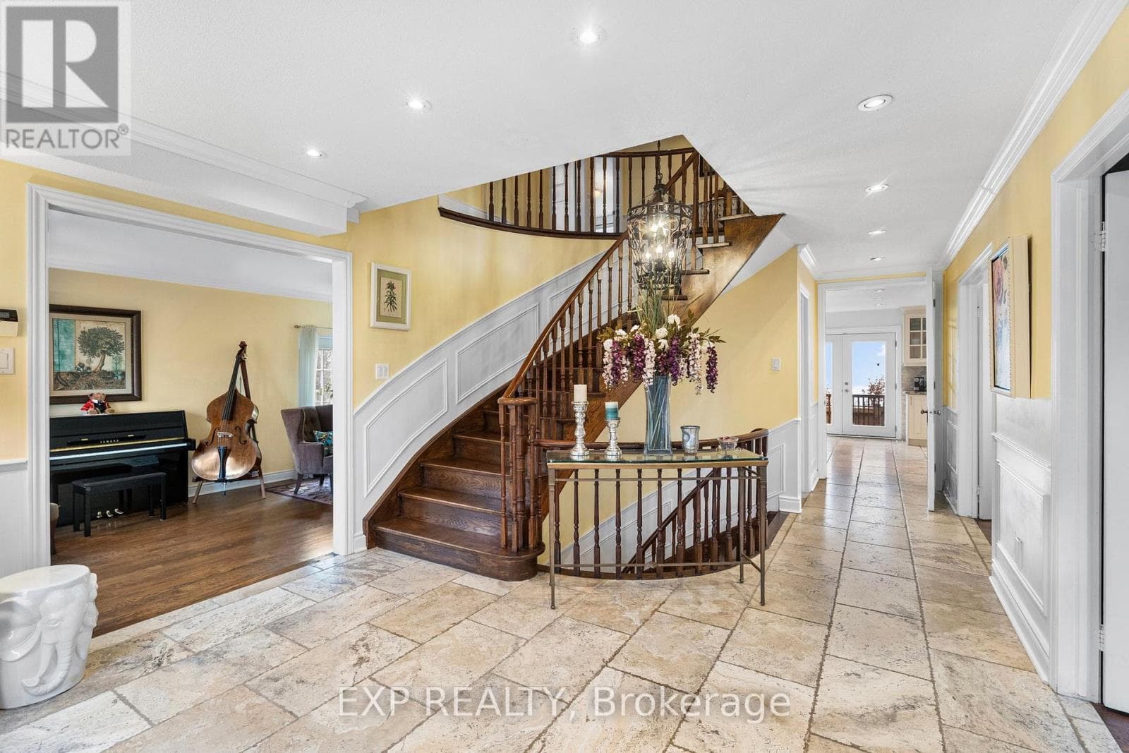 89 WINDERMERE CRESCENT photo 4