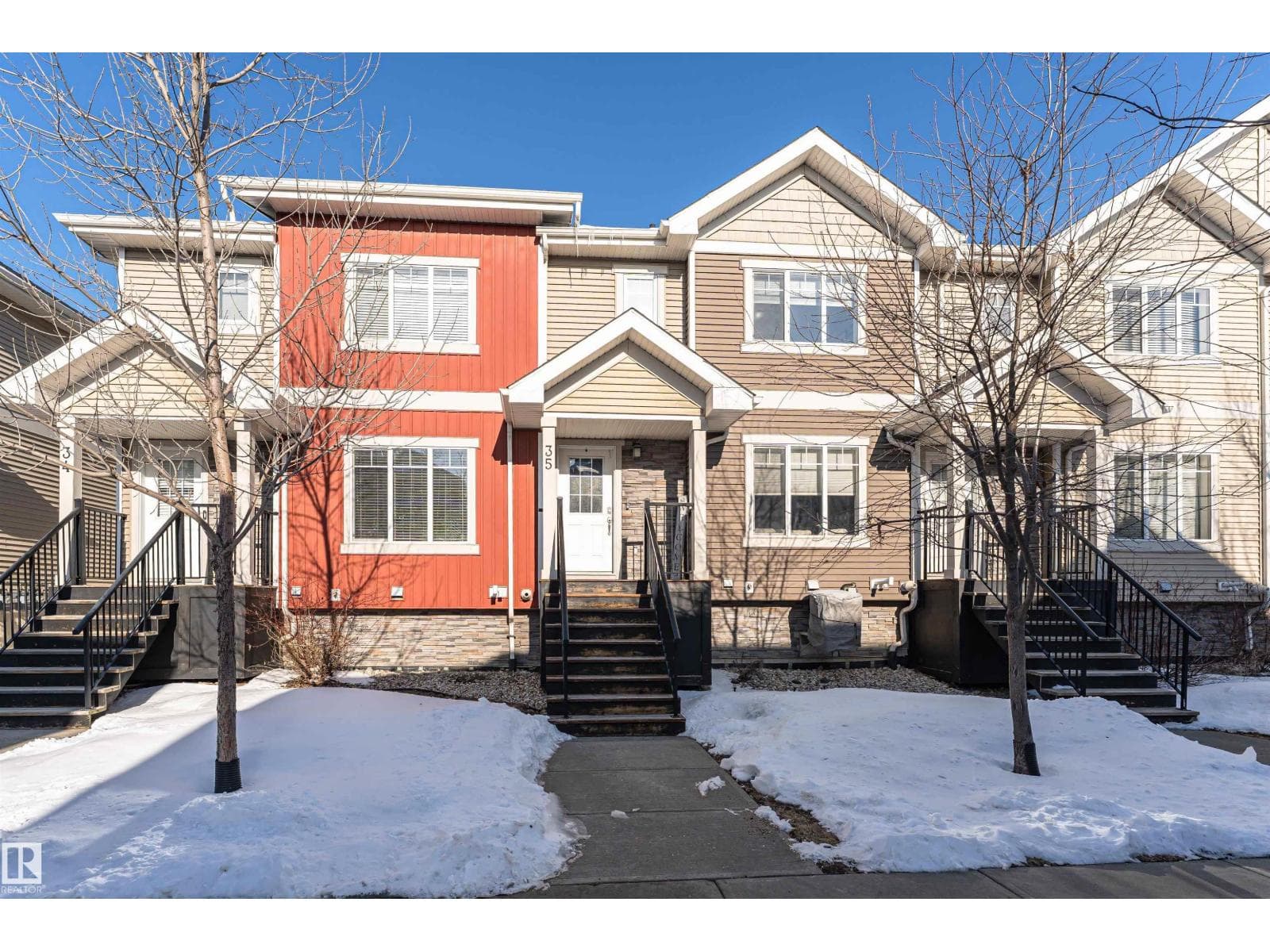 #35 675 ALBANY WY NW NW photo 3