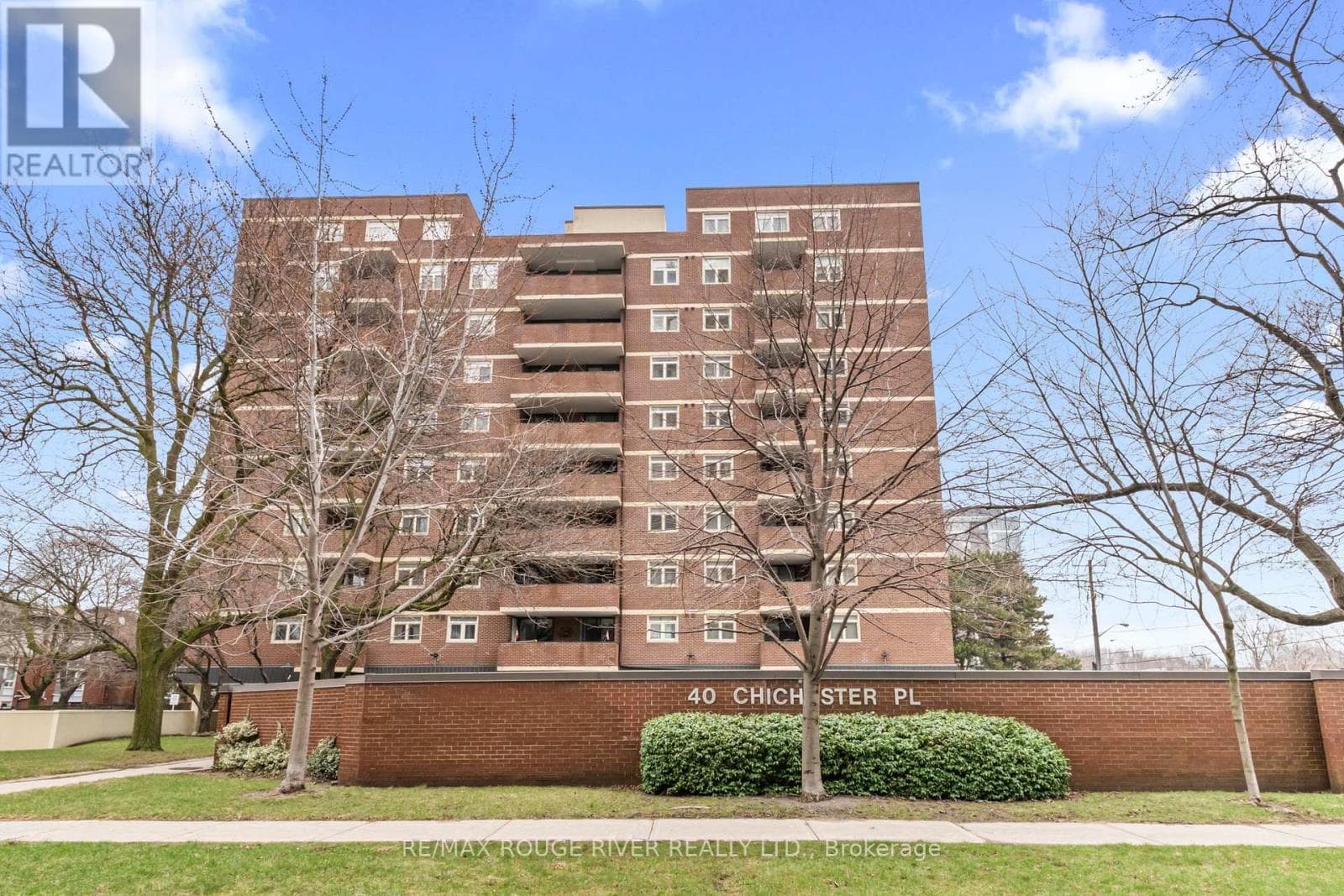 3 bed 2 bath single family at 804 - 40 CHICHESTER PLACE — $515,000