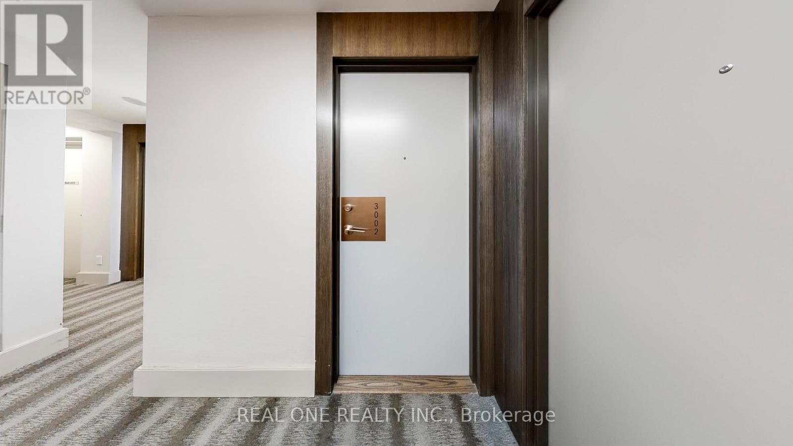 3002 - 30 NELSON STREET photo 5