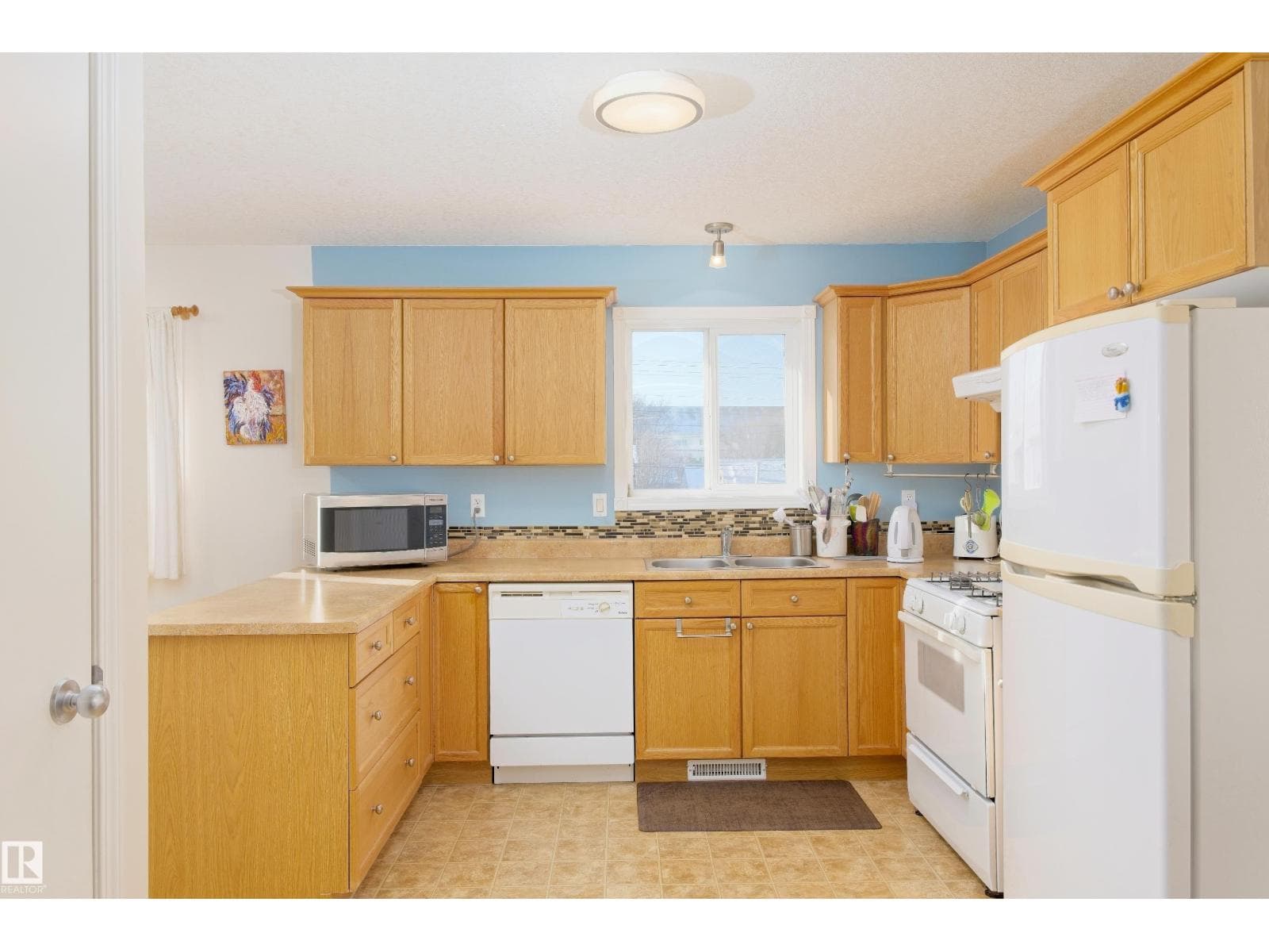 5238 43 ST photo 5