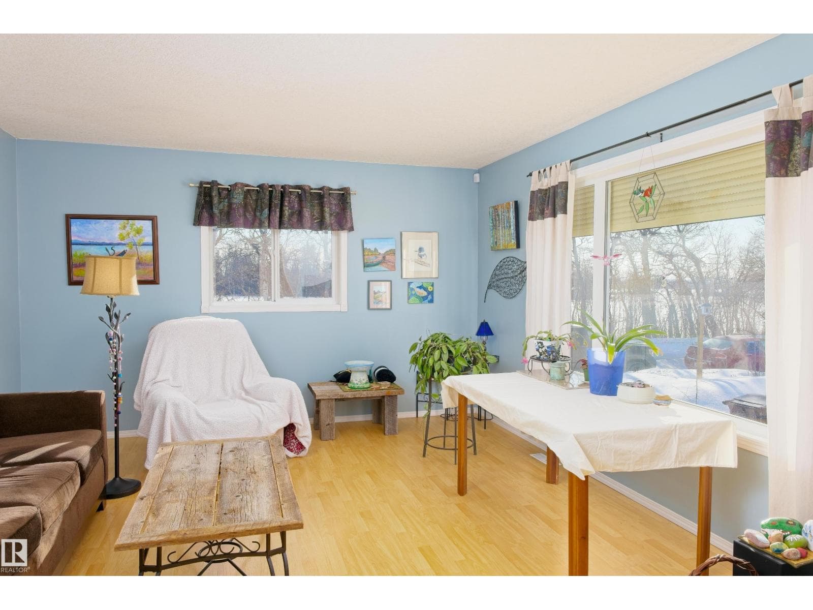 5238 43 ST photo 8
