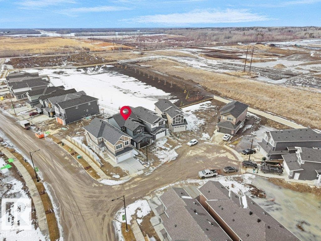 806 ELDERBERRY CO NW photo 5