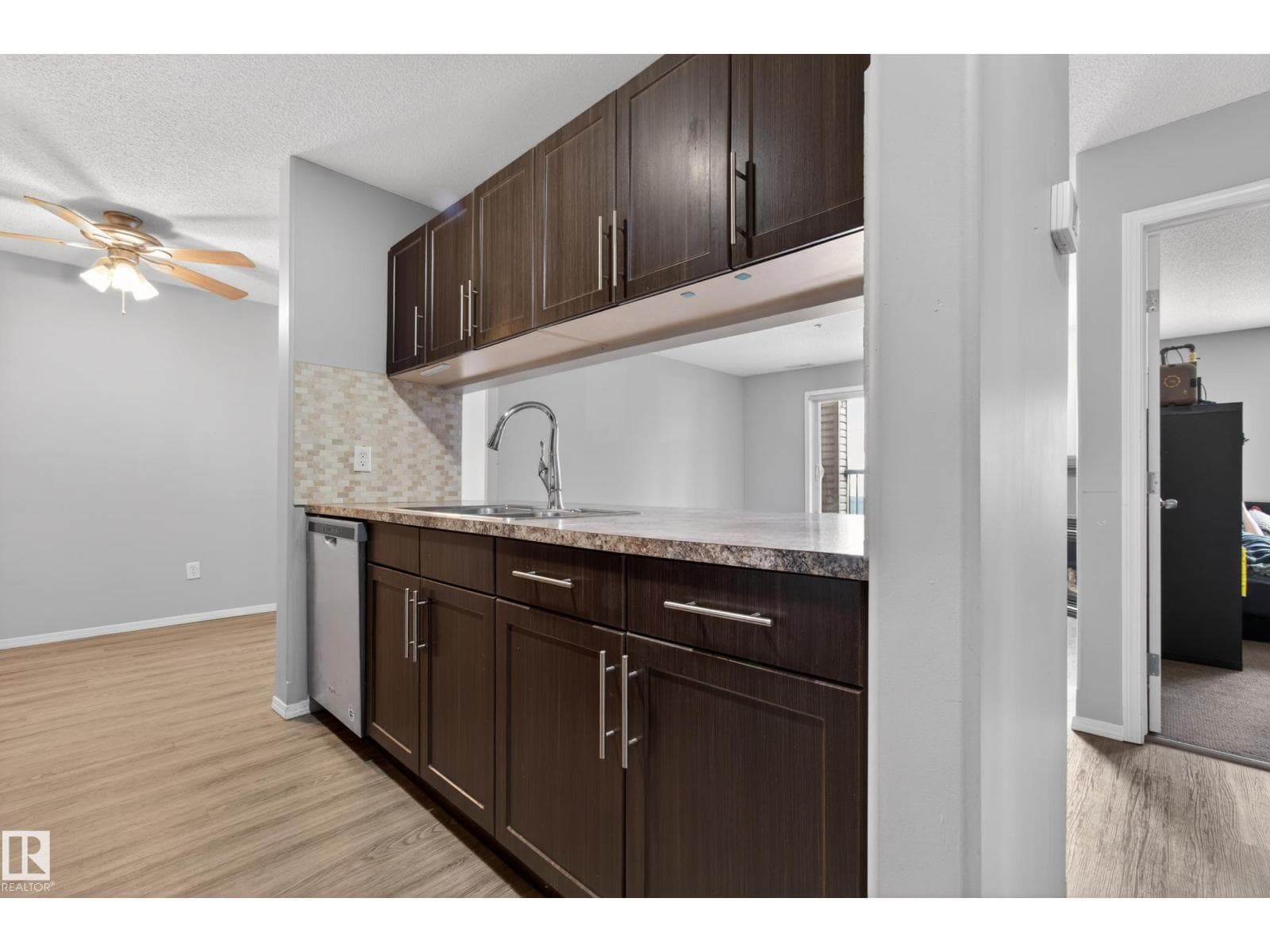 #131 2098 Blackmud Creek DR SW SW — photo 5
