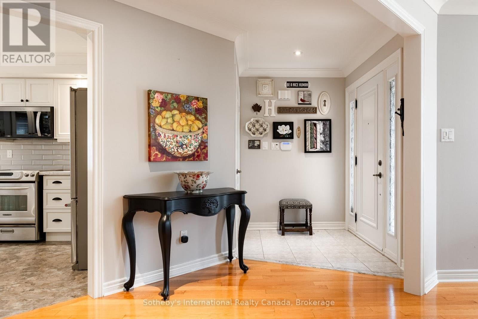 1406 SUMMERHILL CRESCENT photo 4