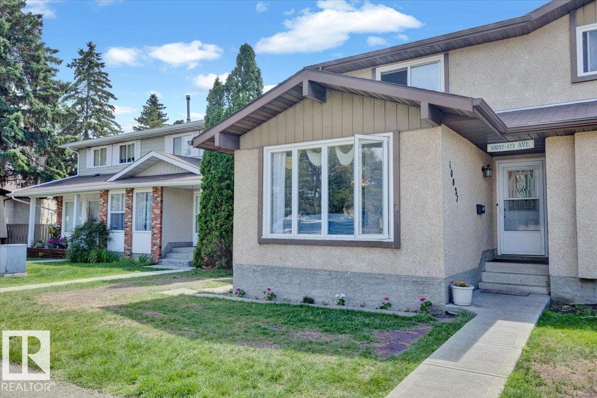 3 bed 2 bath single family at 10027 173 AV NW — $249,800
