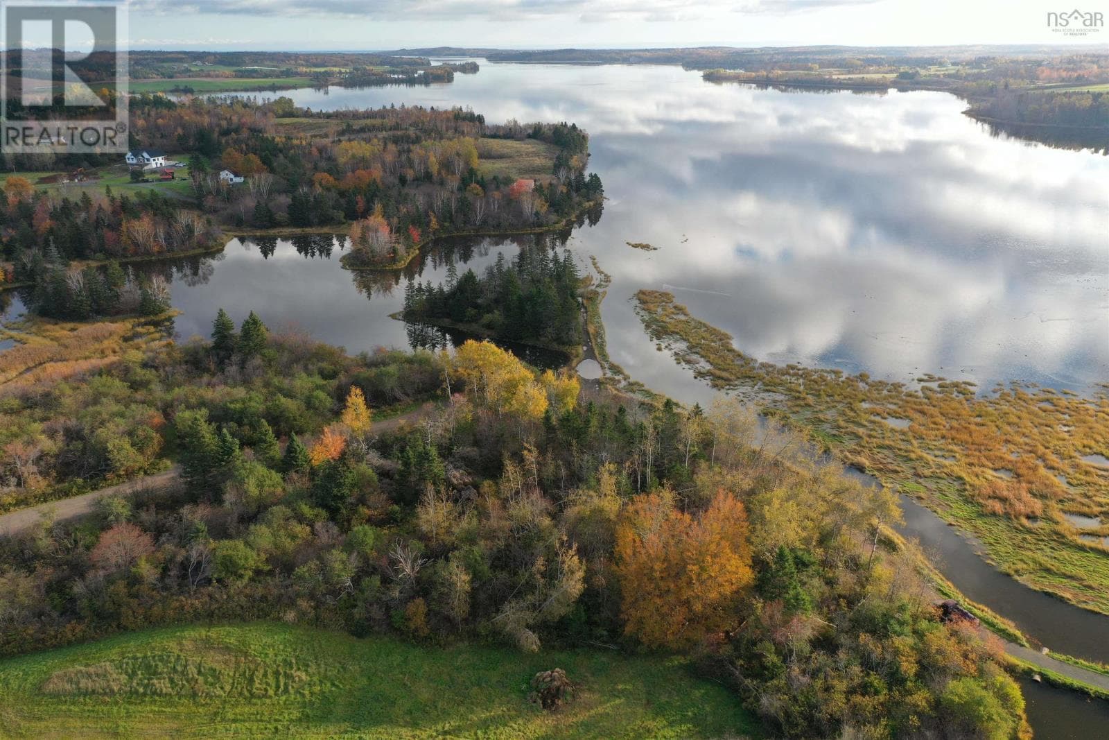 lot 4 Landing Cove photo 3