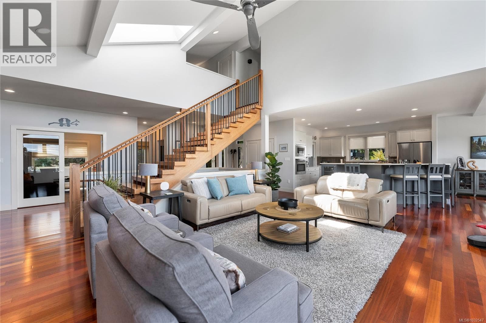 759 Sea Dr photo 5
