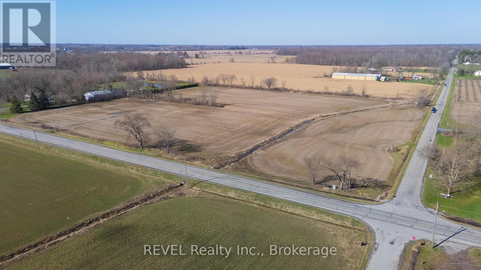 52096 REGIONAL ROAD 24 W photo 5