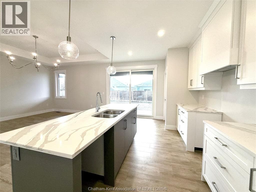 40 Duskridge ROAD photo 4