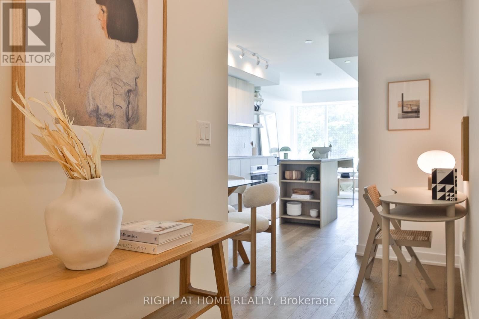 201 - 1161 KINGSTON ROAD photo 3