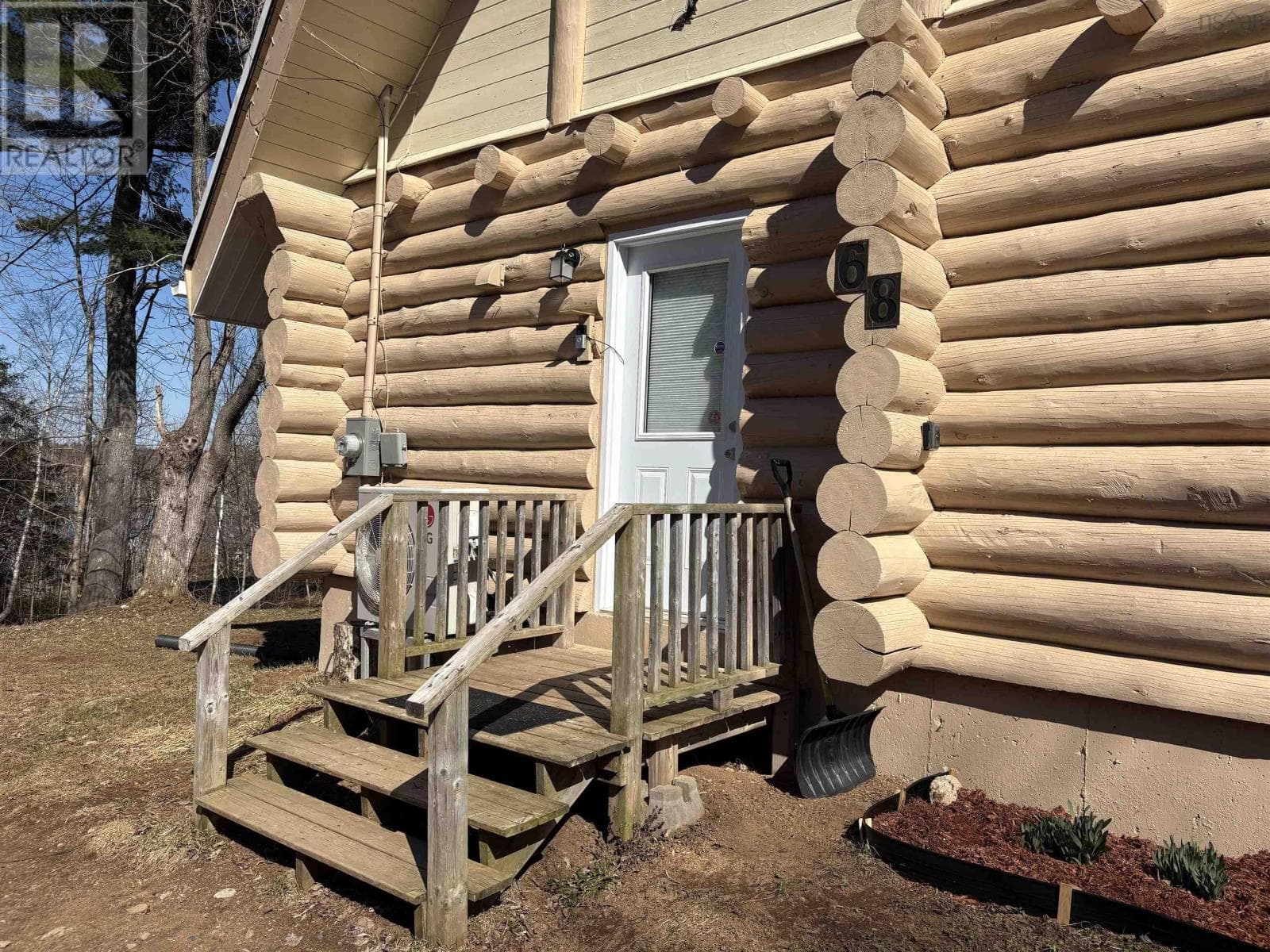 68 North River Road photo 3