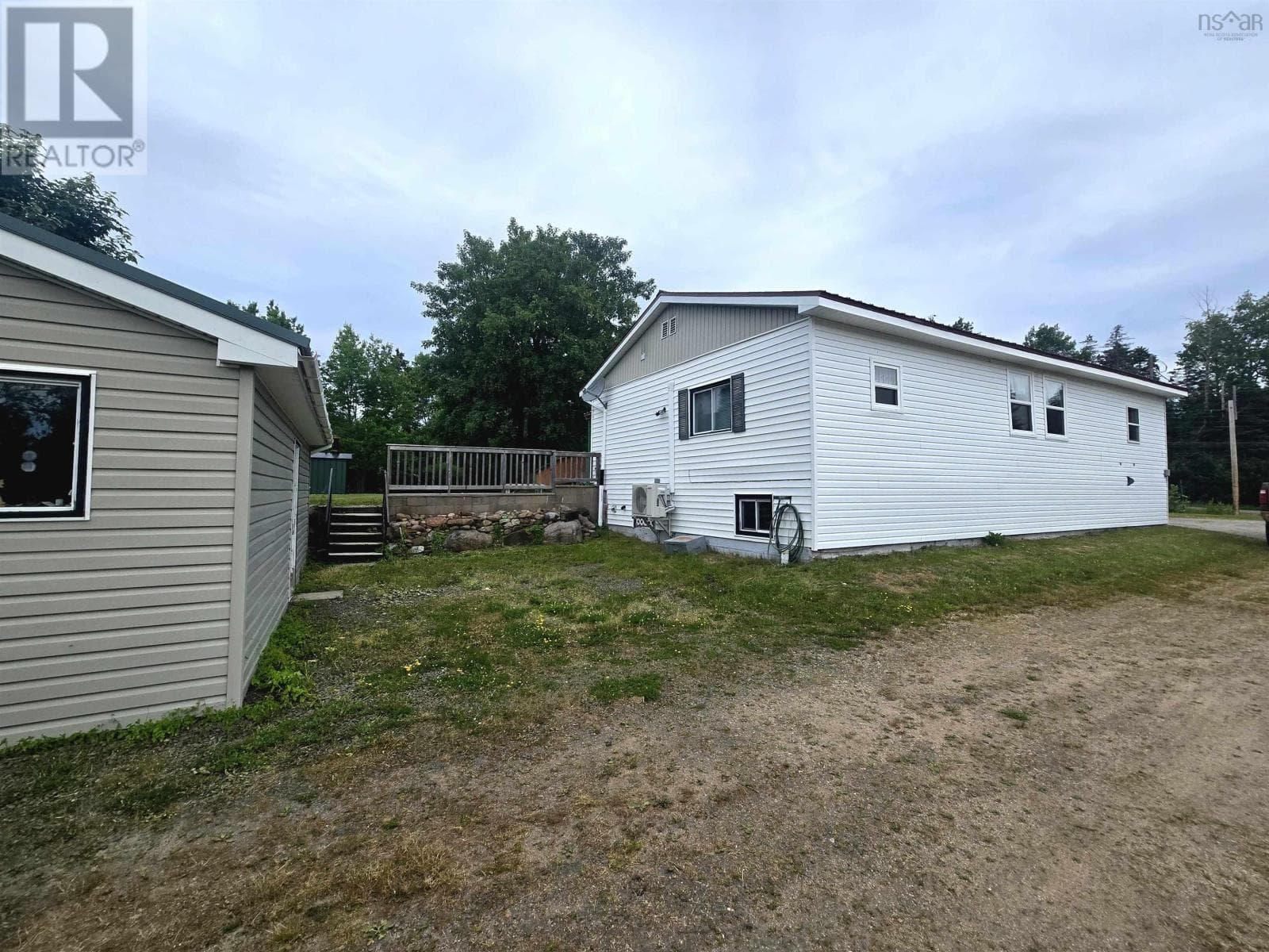 205 Parker Mountain Road photo 4