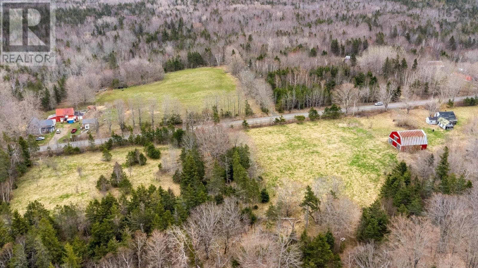 1767 Stronach Mountain Road photo 5