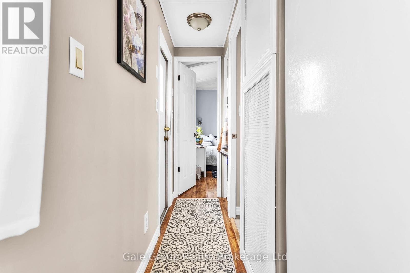 33 PITT STREET photo 11