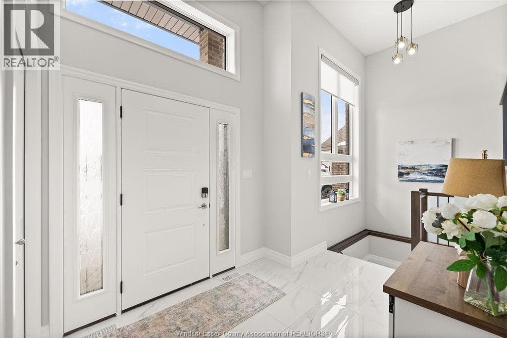 48 KINGSBRIDGE photo 2