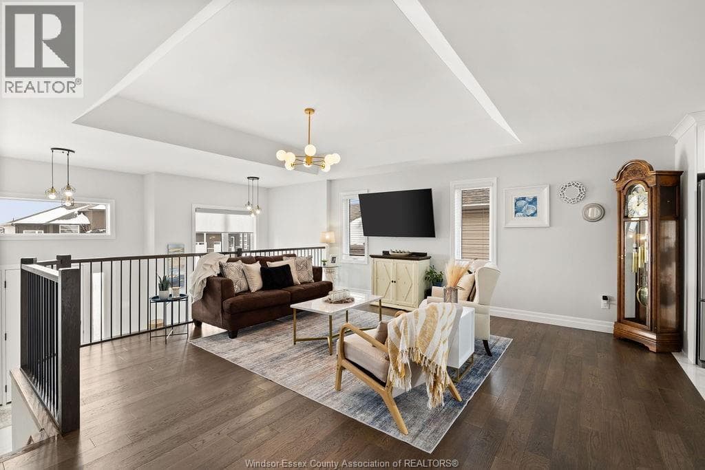 48 KINGSBRIDGE photo 4
