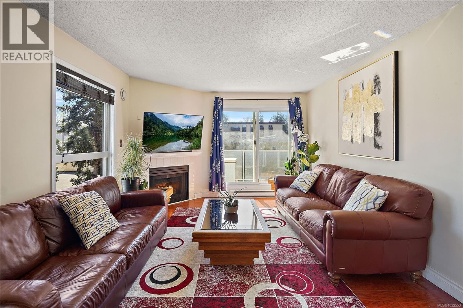 410 2529 Wark St photo 4