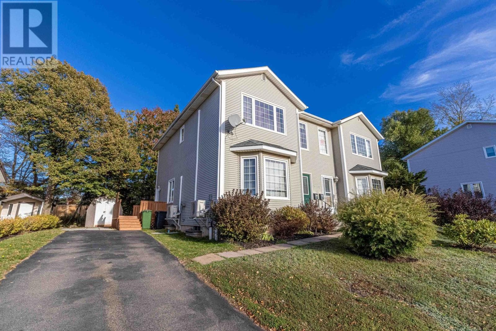 3 bed 3 bath single family at 13 WATERVIEW Heights — $417,500