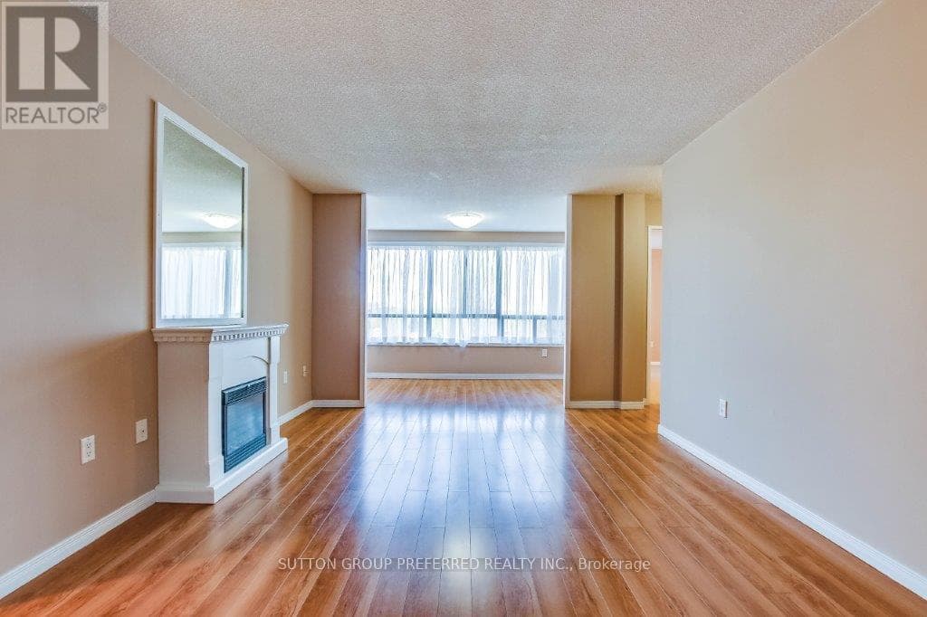 605 - 1600 ADELAIDE STREET N photo 4