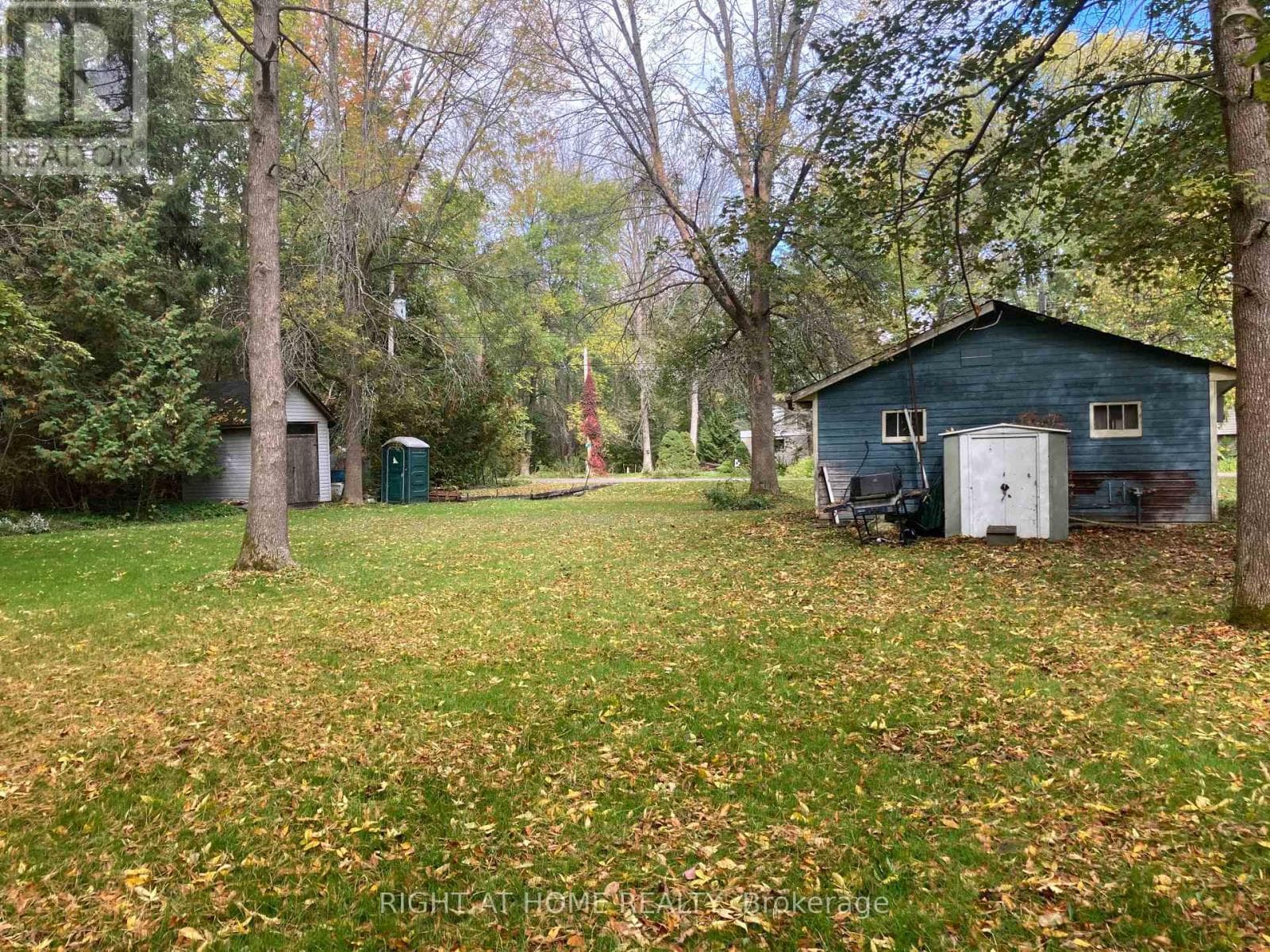 14 BARBARA AVENUE photo 3