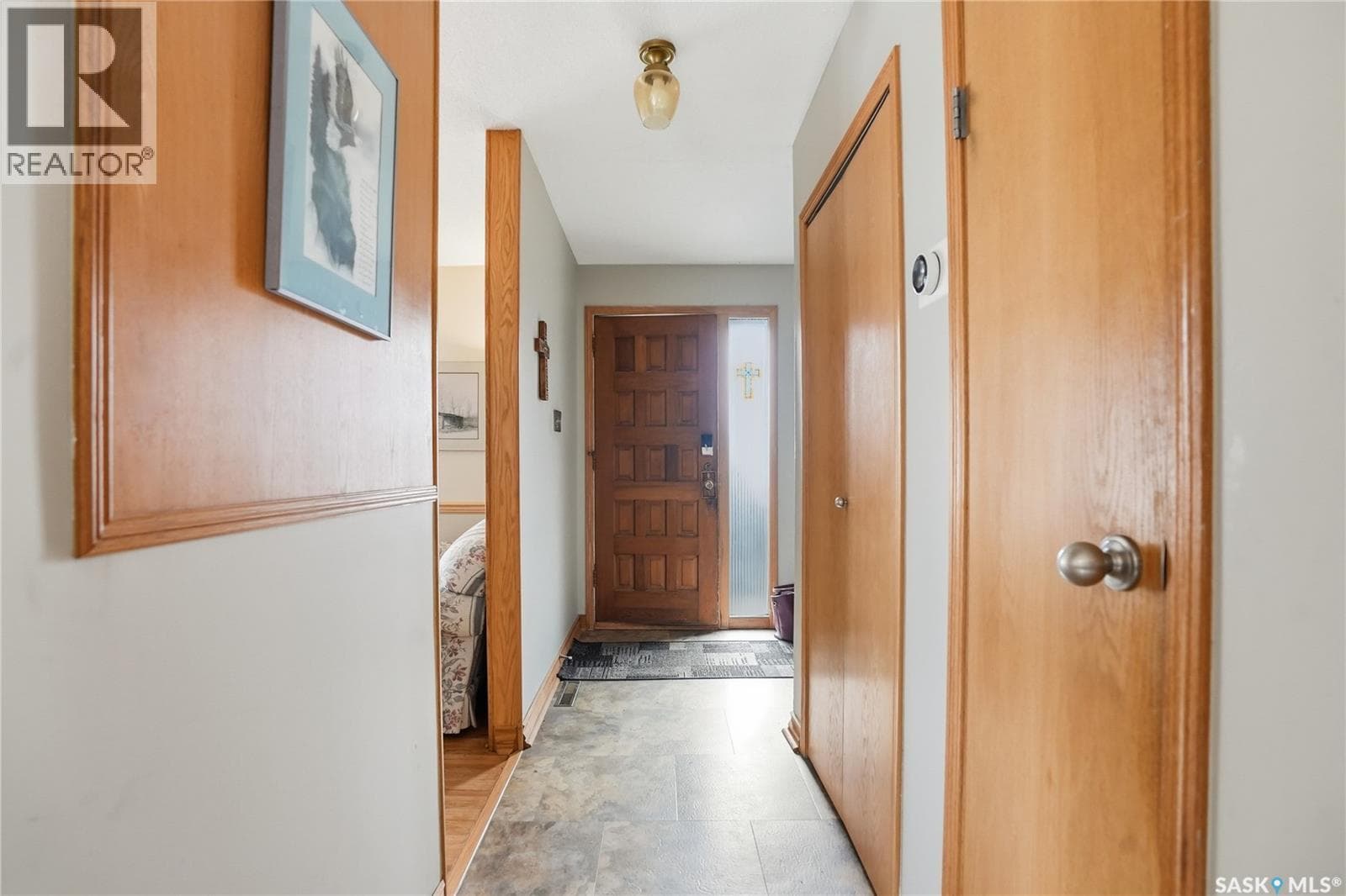 2338 Easthill — photo 4