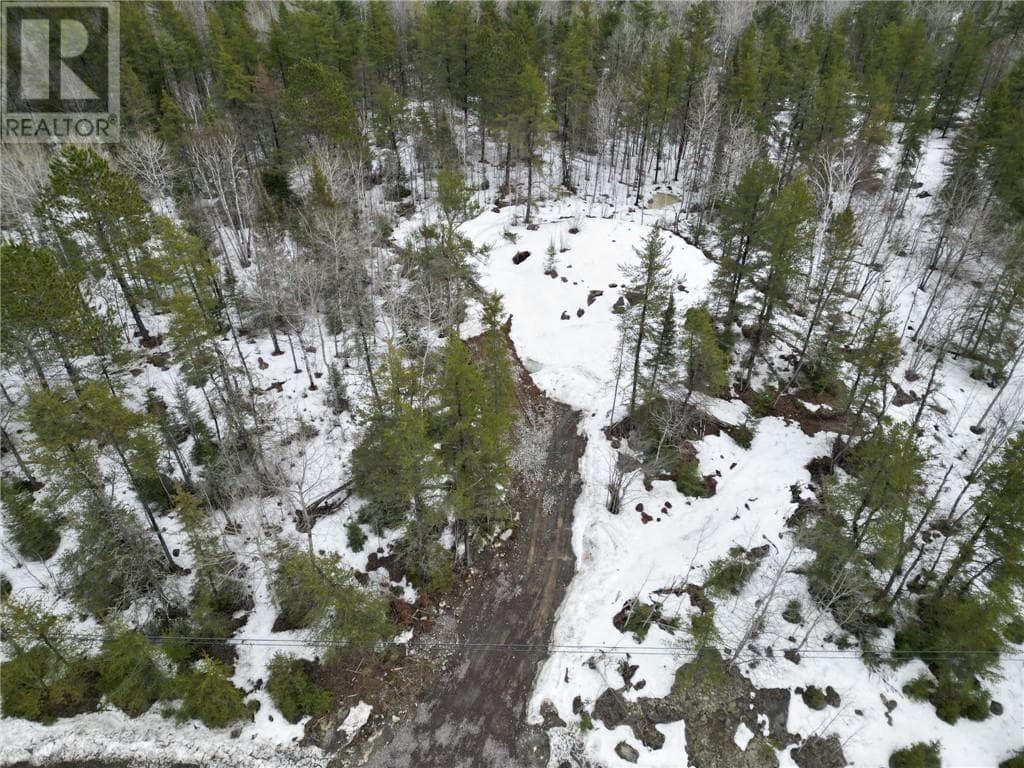 121 Nepewassi Lake Road photo 3