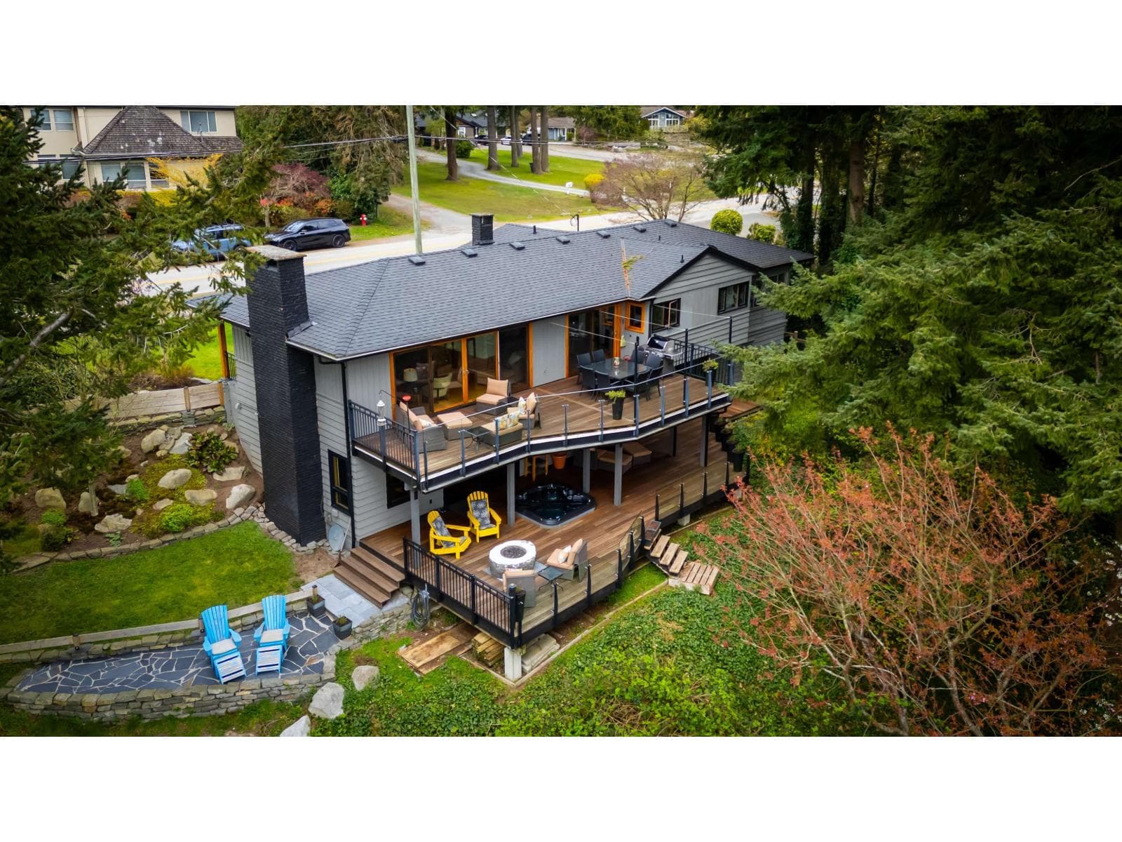 2 bed 3 bath single family at 13464 56 AVENUE — $1,599,800
