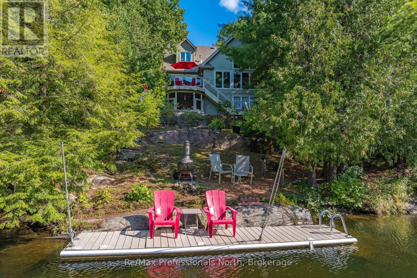 1005 LAIDLAW AVENUE photo 2