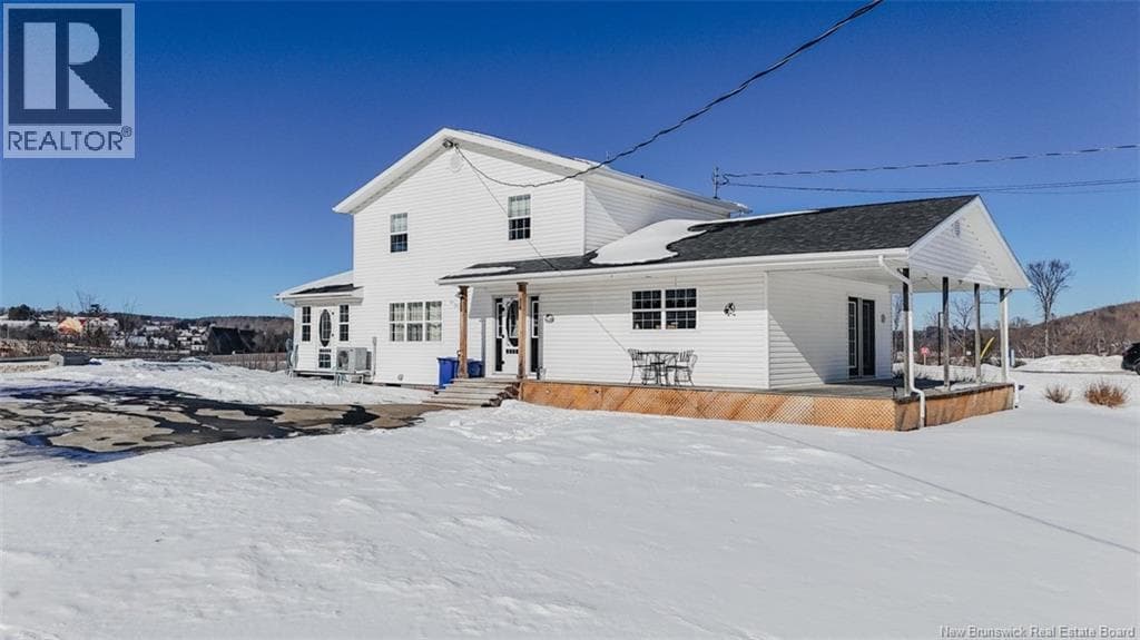 7 Grafton Shore Road photo 4