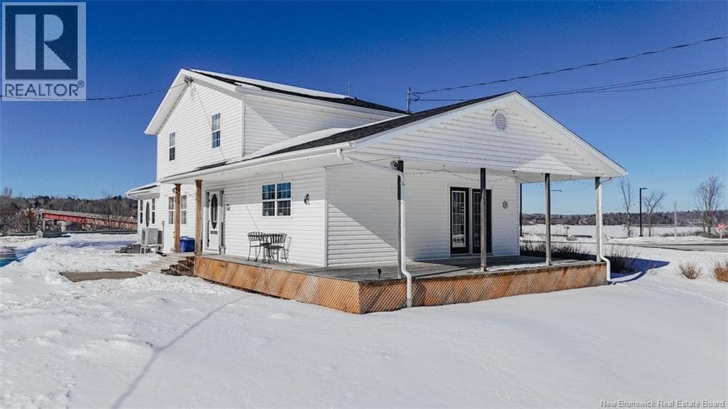 7 Grafton Shore Road photo 5